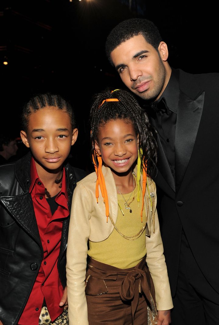 The 53rd Annual GRAMMY Awards – Roaming Inside